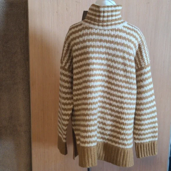 🆕 EVERLANE The Cloud Oversized Merino Wool/Alpaca Turtleneck - Picture 7 of 16